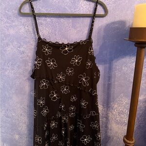 Wild Fable Black and White Patterned Top